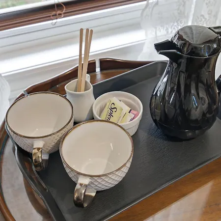 Finlay House Bed And Breakfast Niagara-On-The-Lake-2